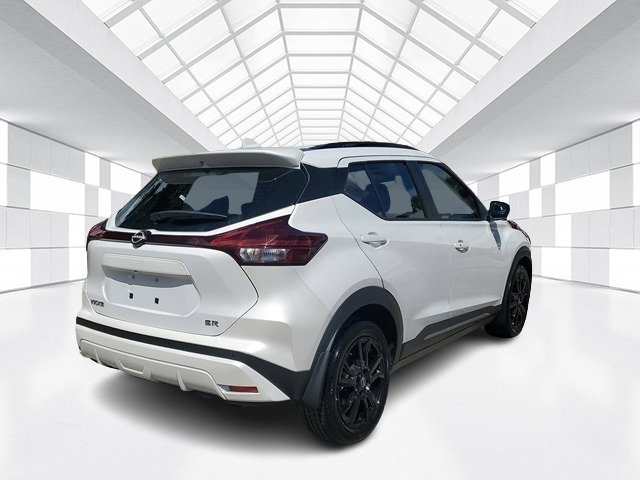 Certified 2023 Nissan Kicks SR image 4