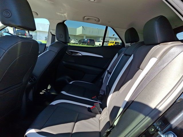 Certified 2025 Buick Envision Sport Touring image 9