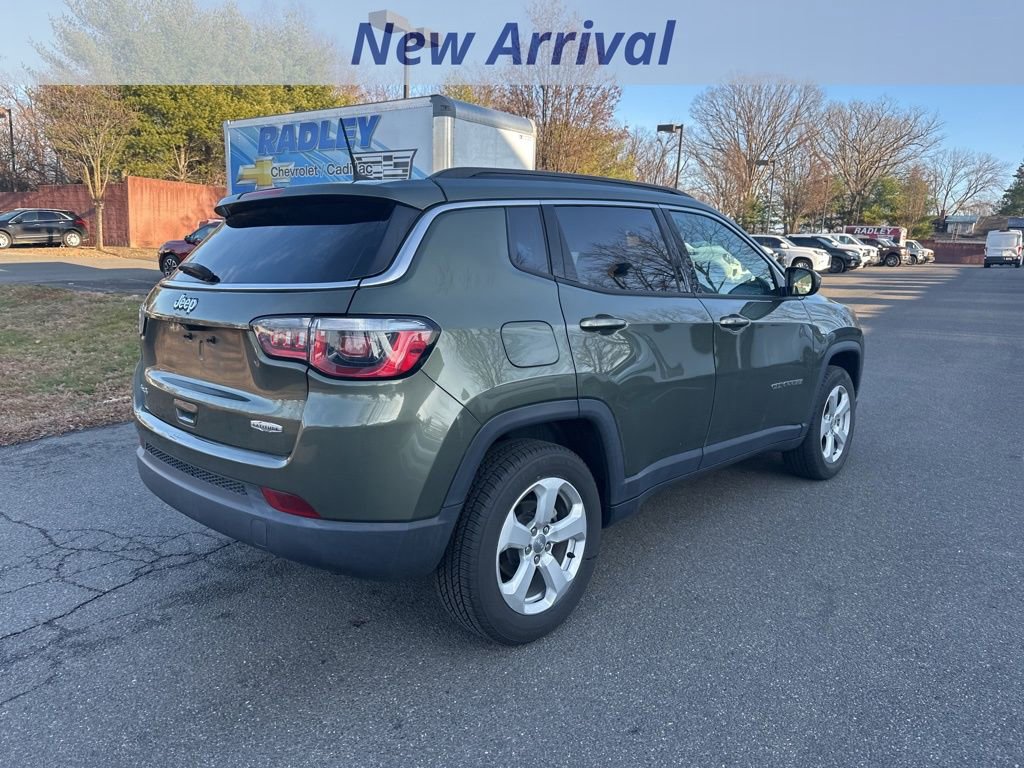 Used 2019 Jeep Compass Latitude w/ Popular Equipment Group image 3