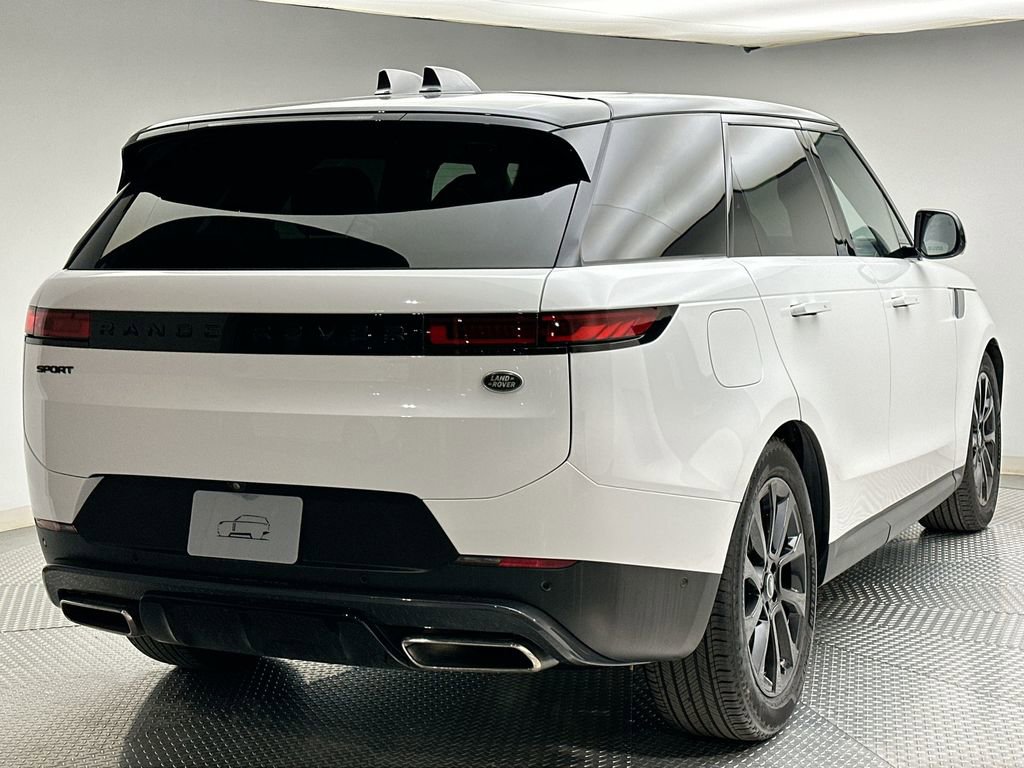 Used 2023 Land Rover Range Rover Sport SE image 13