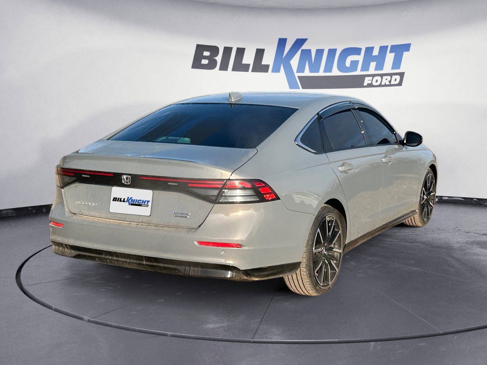 Used 2025 Honda Accord Touring image 5