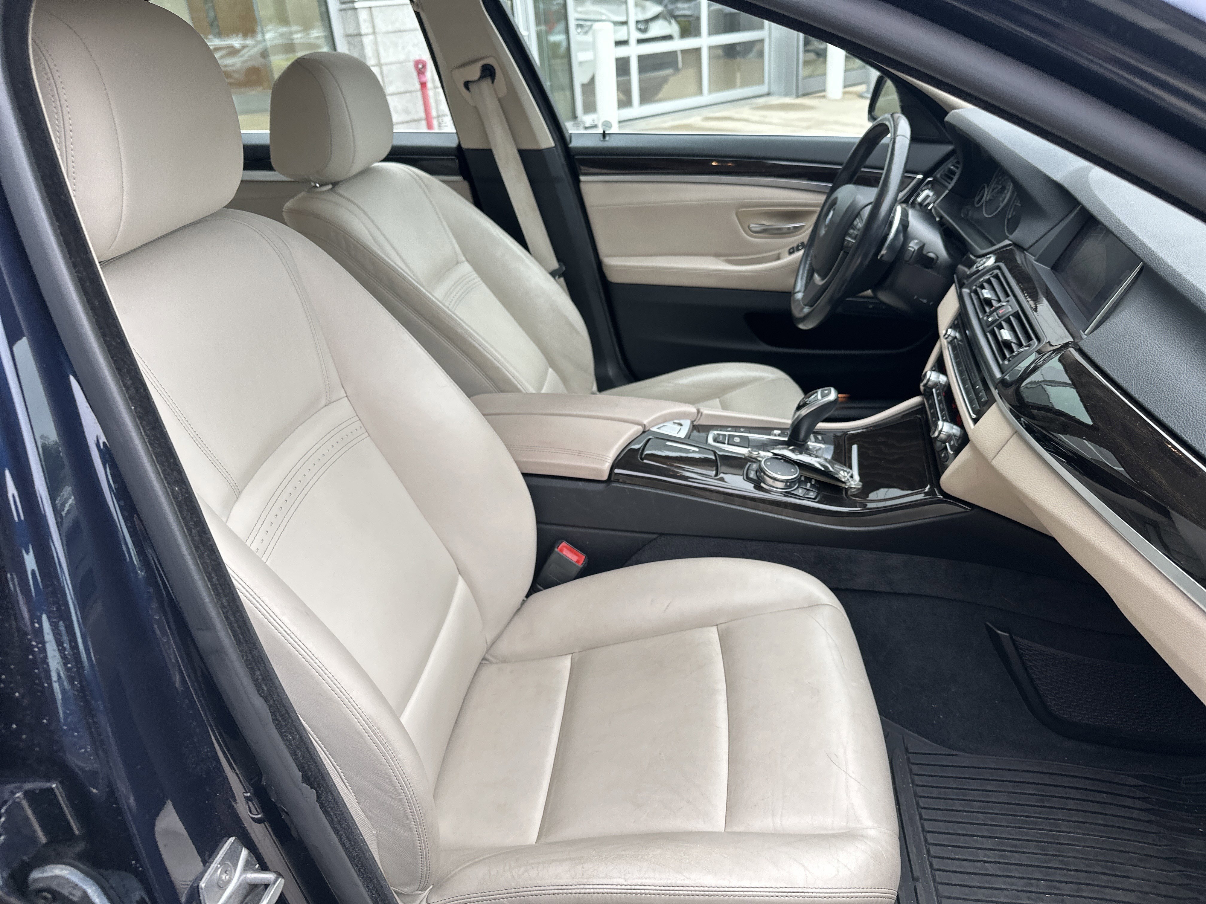 Used 2016 BMW 528i xDrive Sedan AWD/4WD image 26