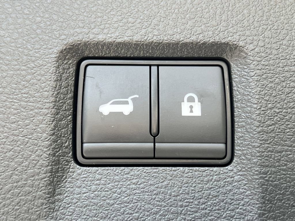 Used 2023 INFINITI QX60 Sensory w/ Vision Package AWD/4WD image 6