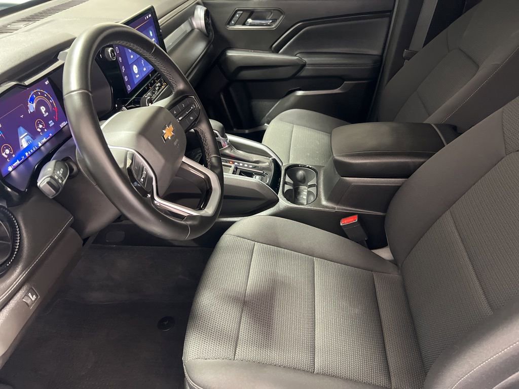 Used 2024 Chevrolet Colorado LT w/ LT Convenience Package image 21