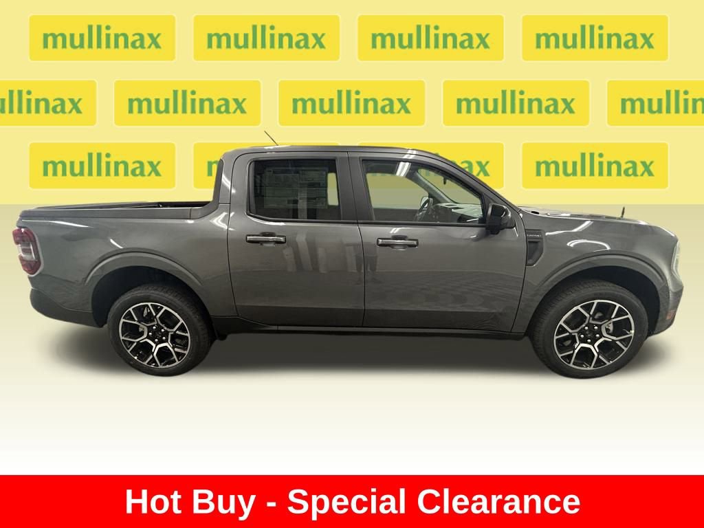 New 2025 Ford Maverick Lariat w/ 4K Tow Package image 2