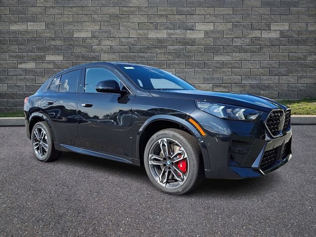 New 2026 BMW X2 xDrive28i w/ Technology Package AWD/4WD image 1