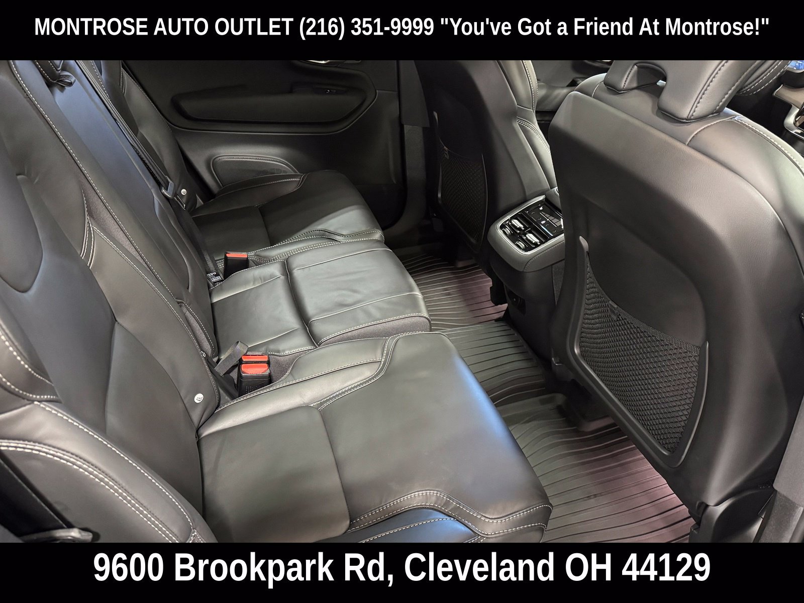 Certified 2025 Volvo XC90 B6 Ultra w/ Protection Package Premier AWD/4WD image 52
