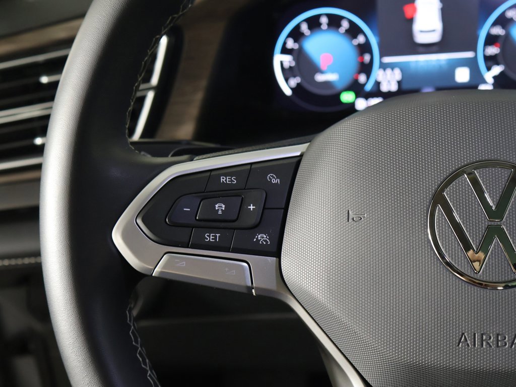 Used 2024 Volkswagen Atlas SEL image 45