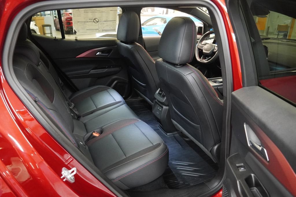 New 2025 Chevrolet Equinox EV RS w/ Active Safety Package 3 FWD image 45