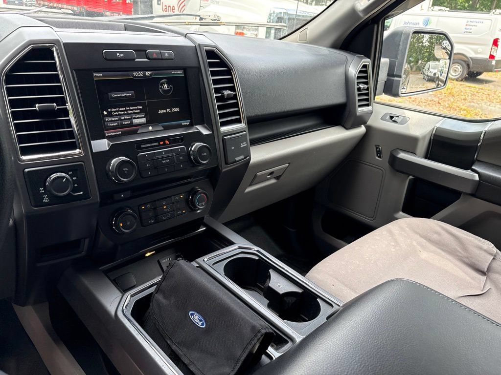 Used 2015 Ford F150 XLT w/ Equipment Group 302A Luxury AWD/4WD image 20