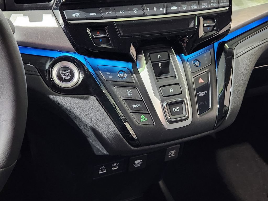 New 2026 Honda Odyssey Touring image 22