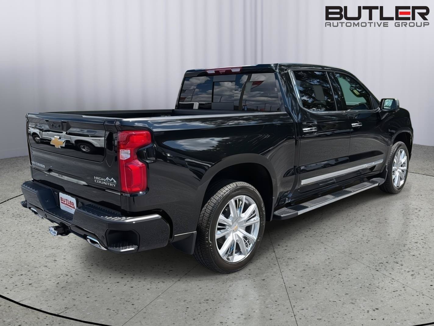 New 2026 Chevrolet Silverado 1500 High Country w/ High Country Premium Package AWD/4WD image 6