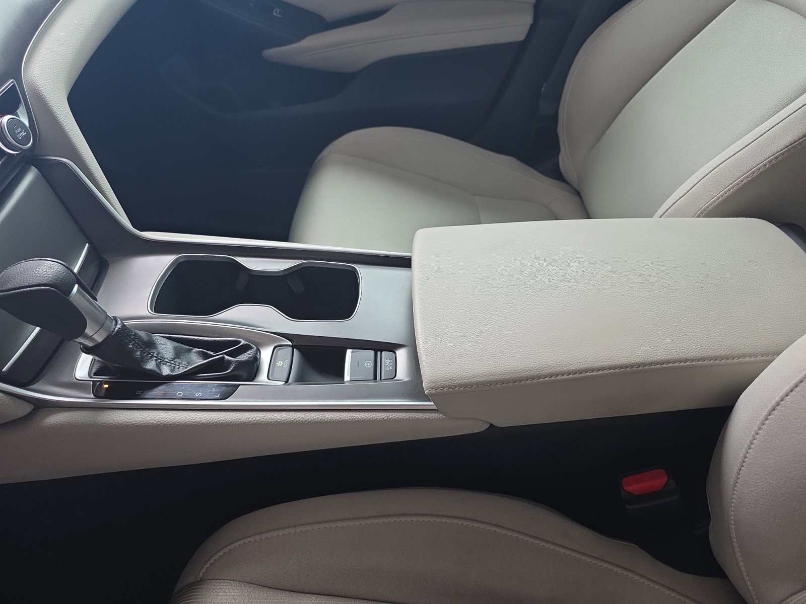 Used 2018 Honda Accord LX image 15