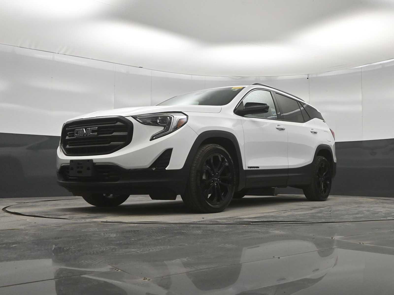 Used 2021 GMC Terrain SLE w/ Driver Convenience Package FWD image 36