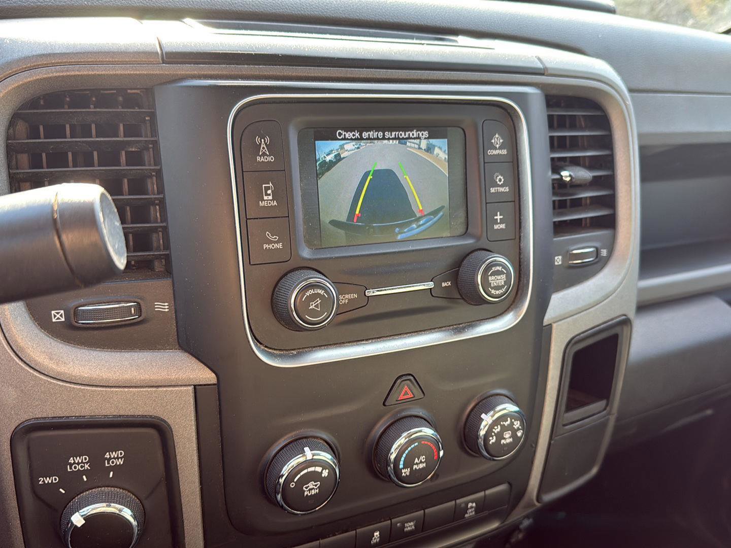 Used 2016 RAM 2500 Tradesman w/ Chrome Appearance Group image 18