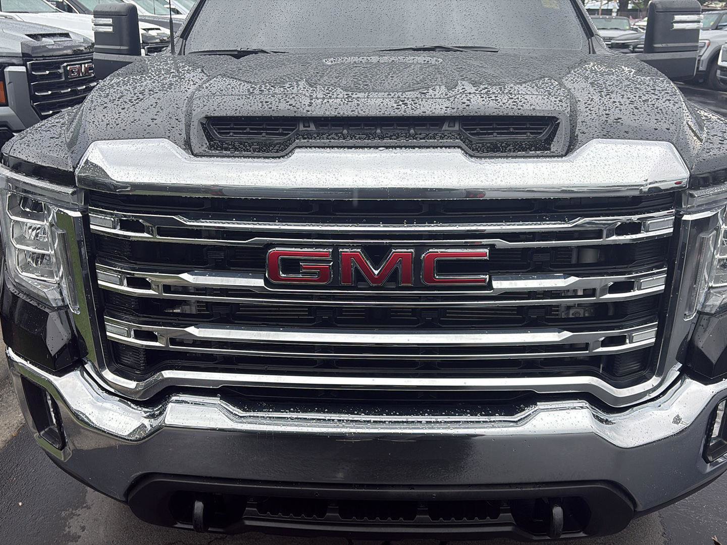 Used 2022 GMC Sierra 3500 SLE w/ SLE Value Package AWD/4WD image 13