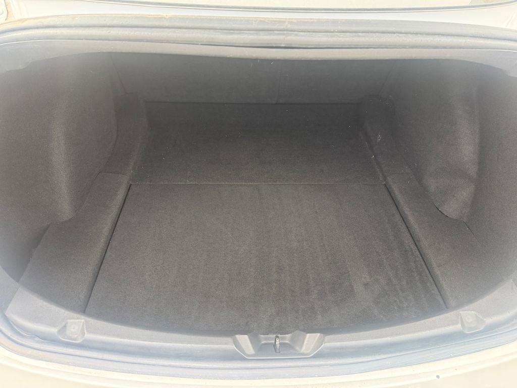 Used 2019 Tesla Model 3 Standard Range Plus image 16