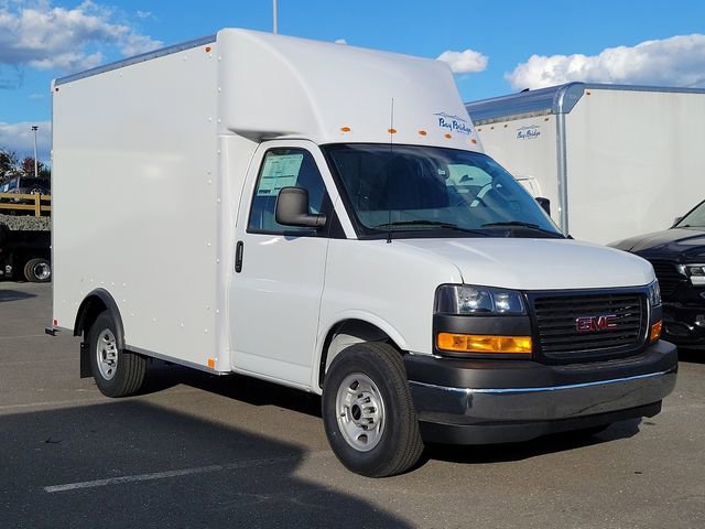 New 2024 GMC Savana 3500 w/ Power Convenience Package