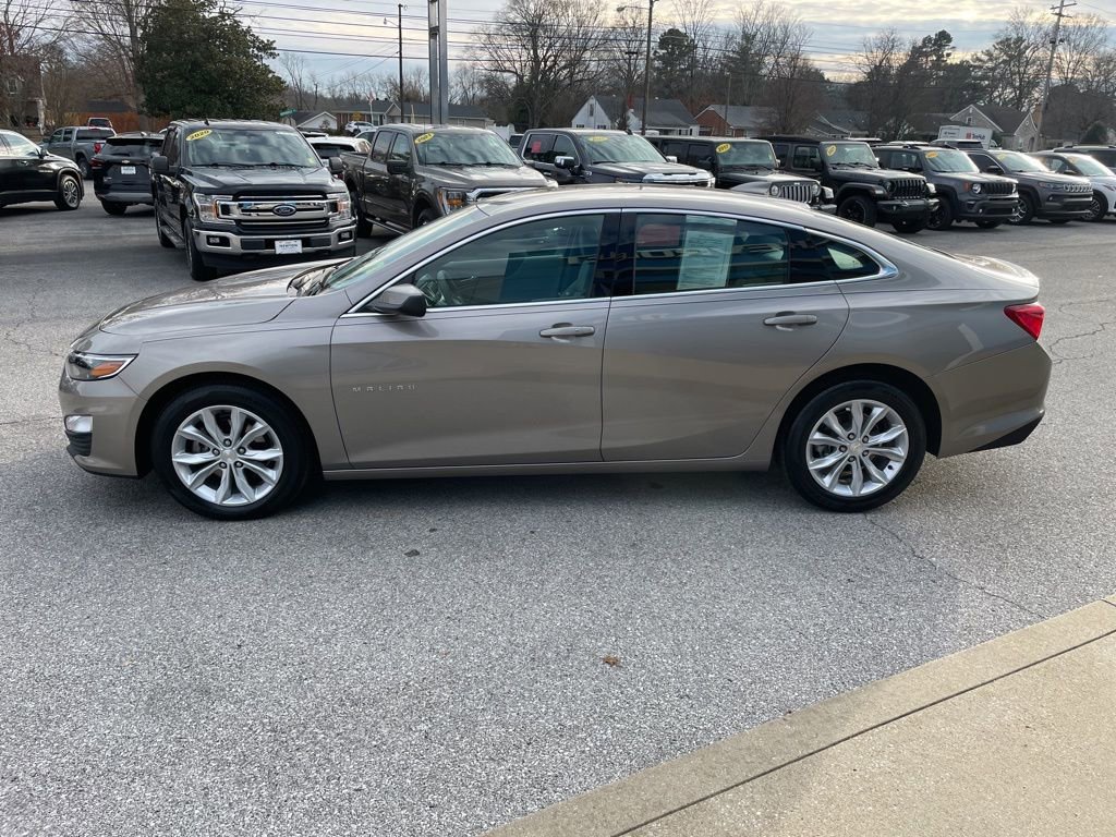 Used 2025 Chevrolet Malibu LT image 46