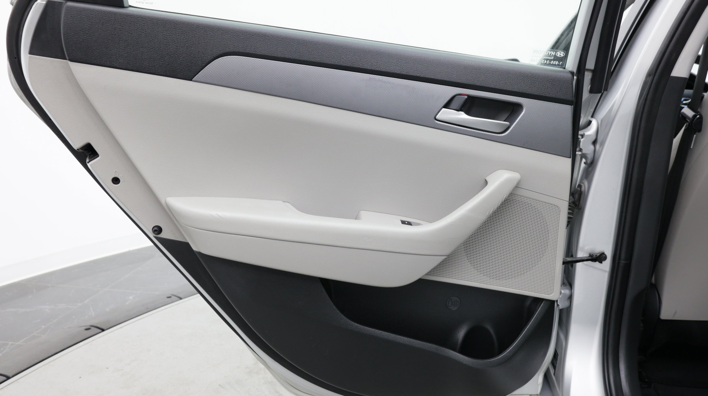 Used 2018 Hyundai Sonata ECO FWD image 32