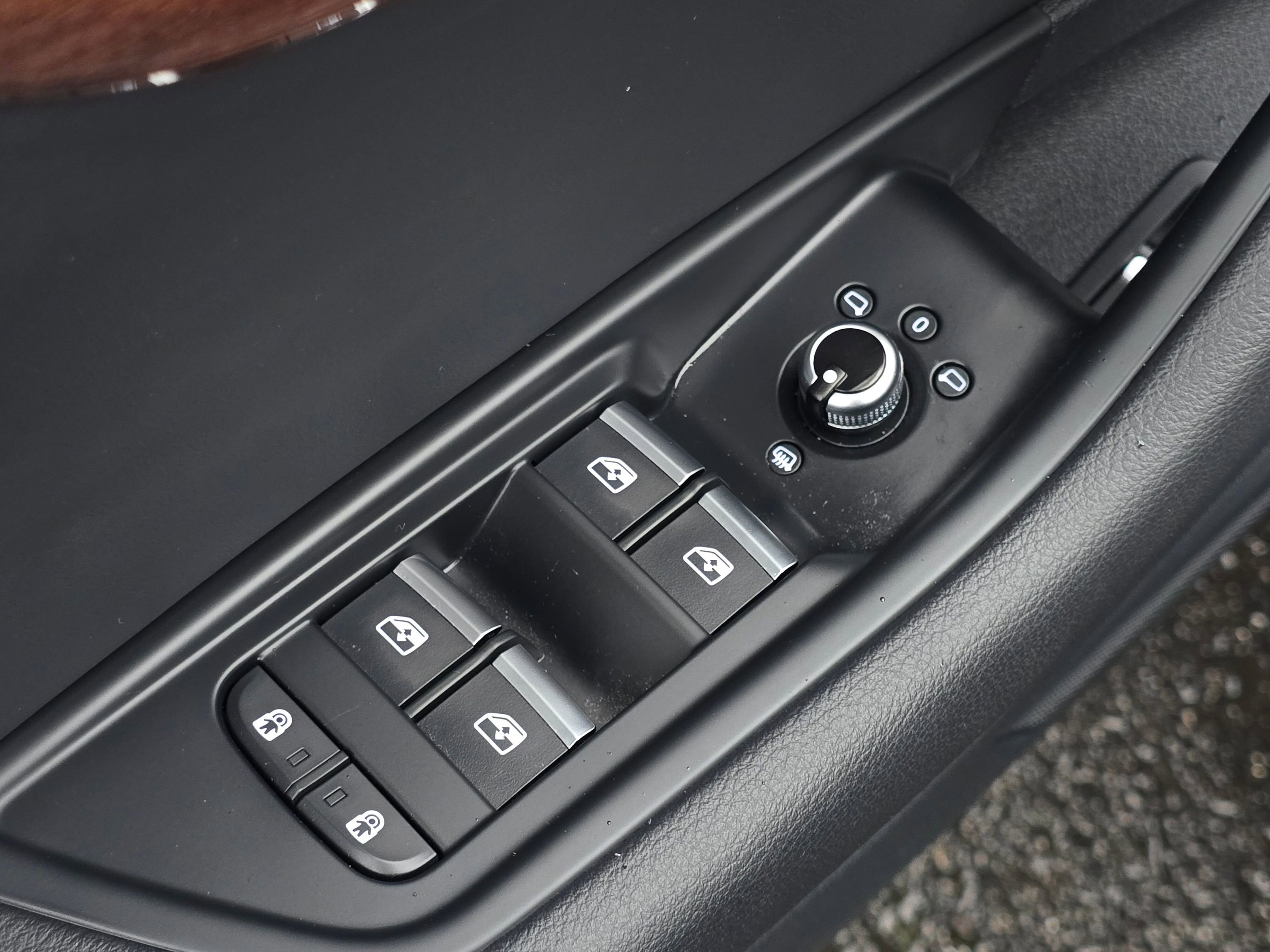 Used 2023 Audi A5 2.0T Premium w/ Convenience Package image 39