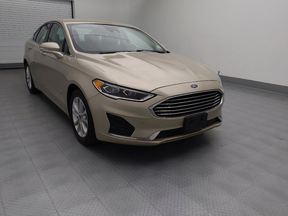 Used 2019 Ford Fusion SEL image 13