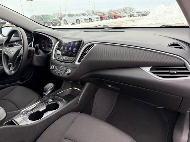 Used 2023 Chevrolet Malibu LT image 14
