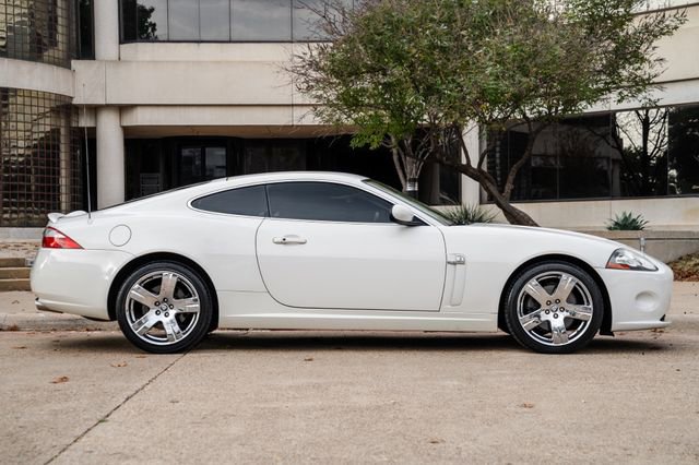 Used 2007 Jaguar XK Coupe image 9