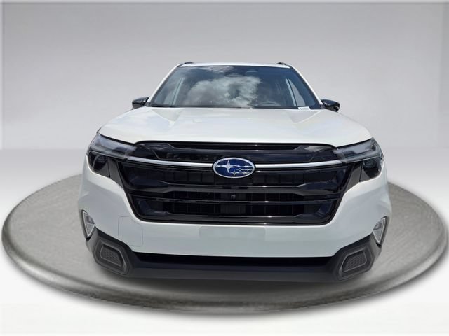 Used 2025 Subaru Forester Touring AWD/4WD image 24