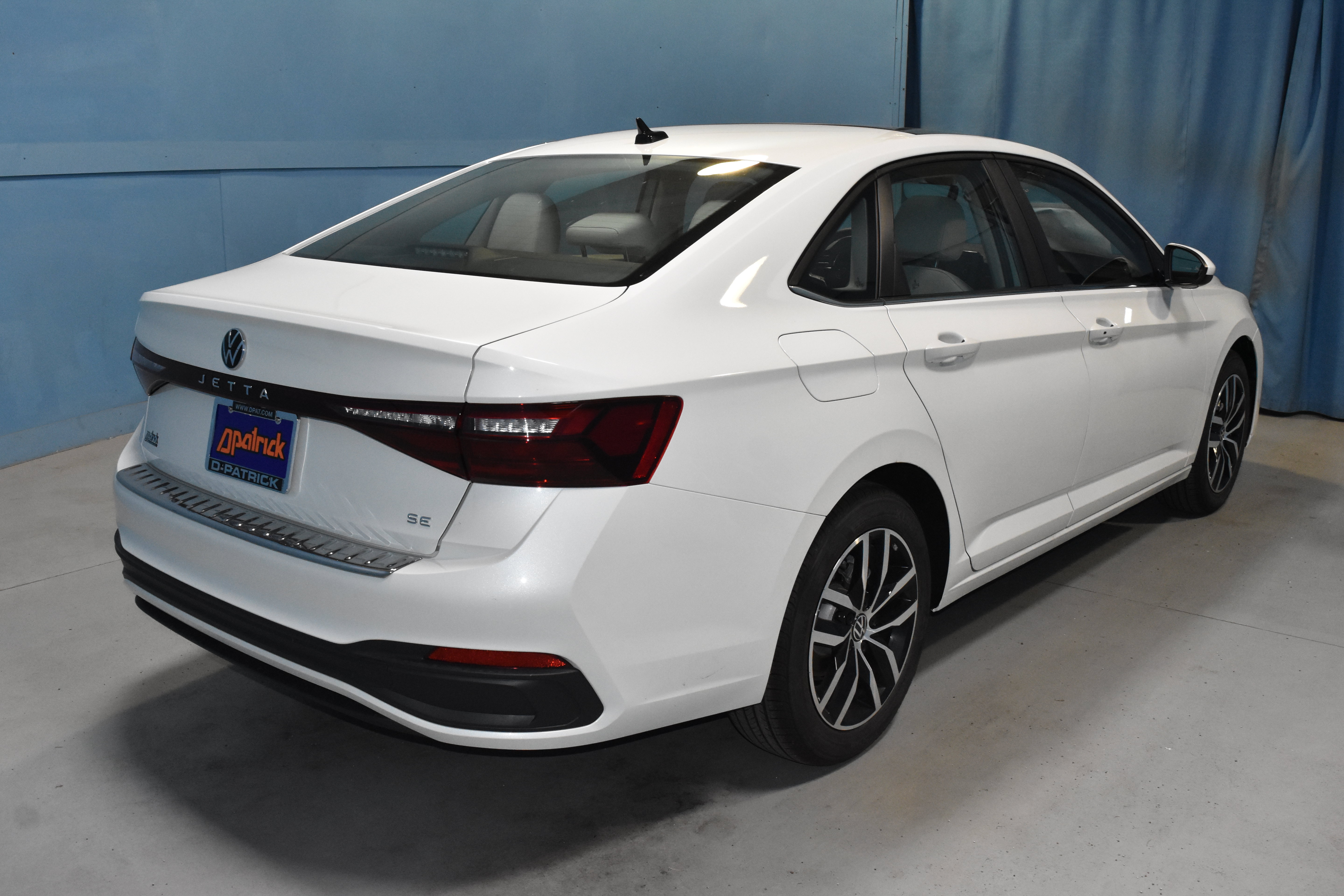 New 2026 Volkswagen Jetta SE FWD image 22