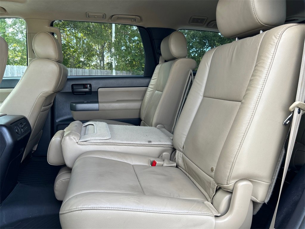 Used 2015 Toyota Sequoia SR5 image 26
