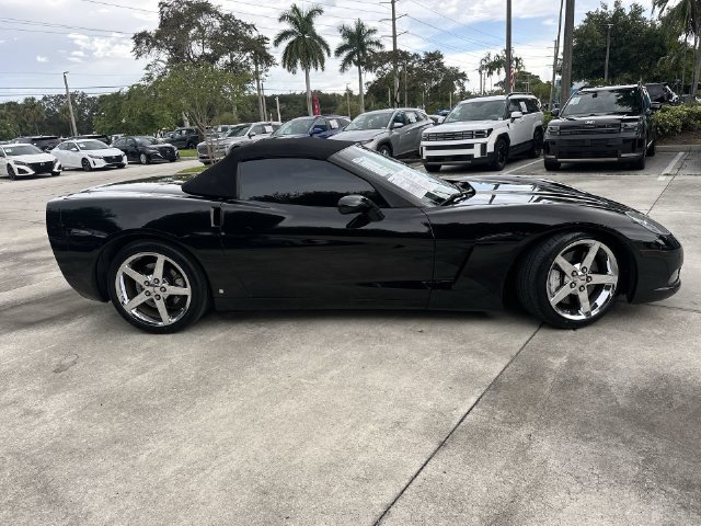Used 2008 Chevrolet Corvette Convertible w/ Preferred Equipment Group RWD image 19