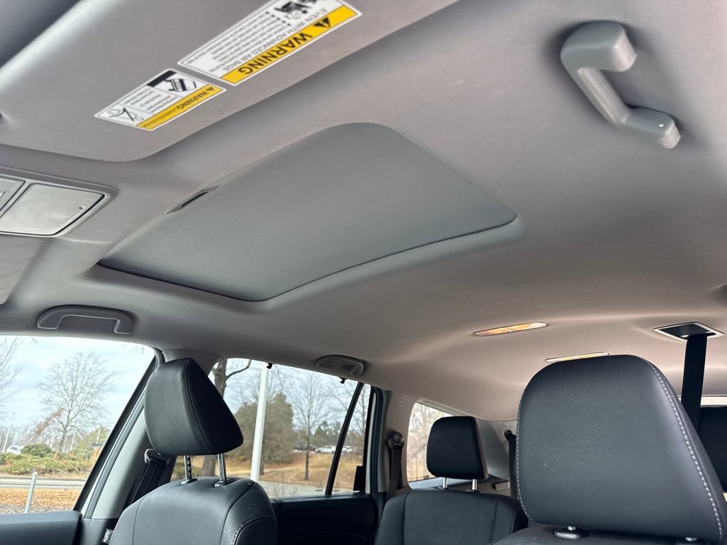 Used 2022 Honda Pilot EX-L image 25