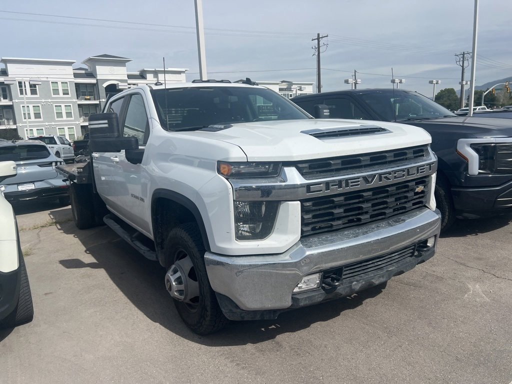 Used 2022 Chevrolet Silverado 3500 LT w/ Convenience Package AWD/4WD image 4