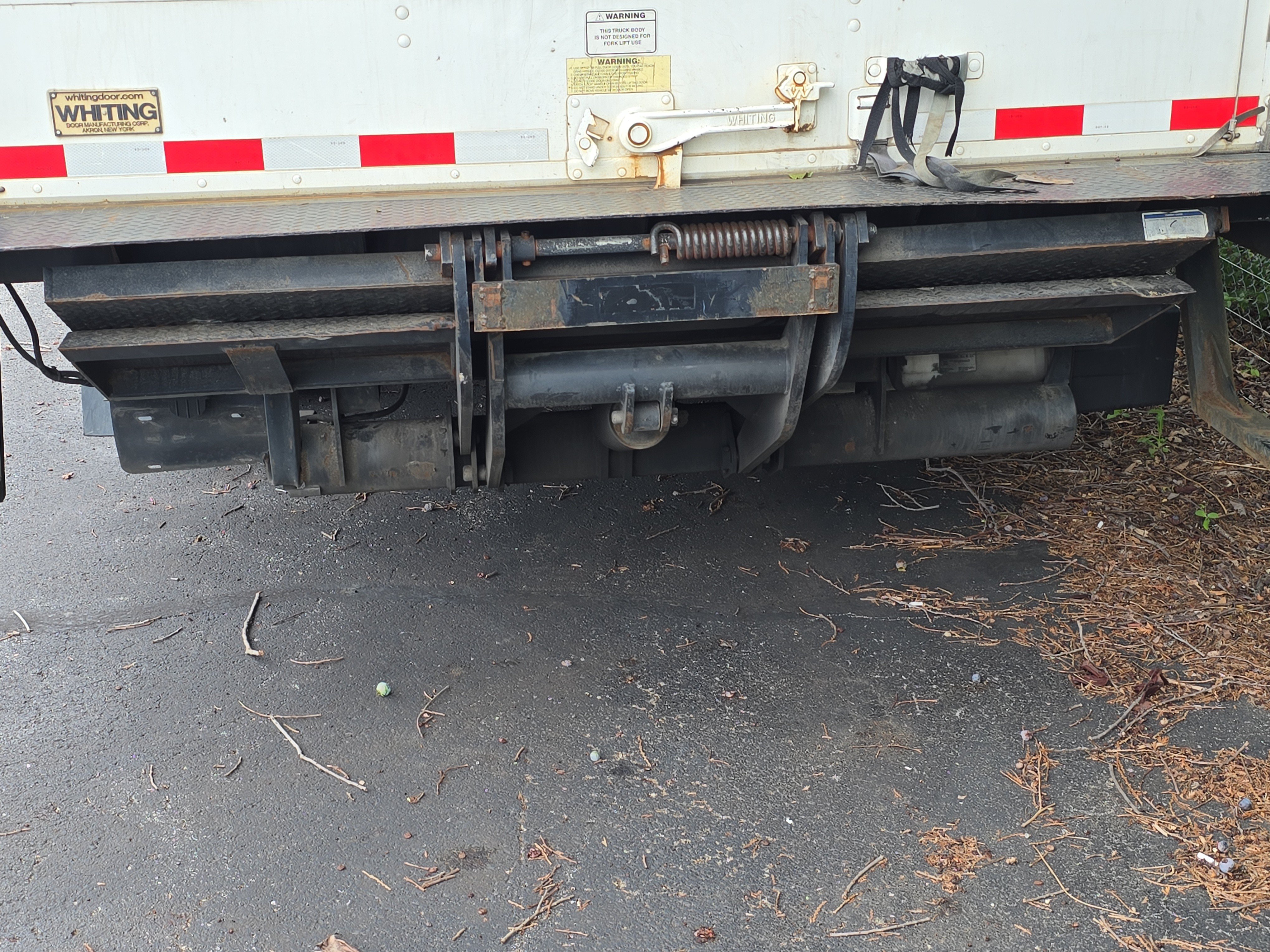 Used 2017 GMC Savana 4500 RWD image 20