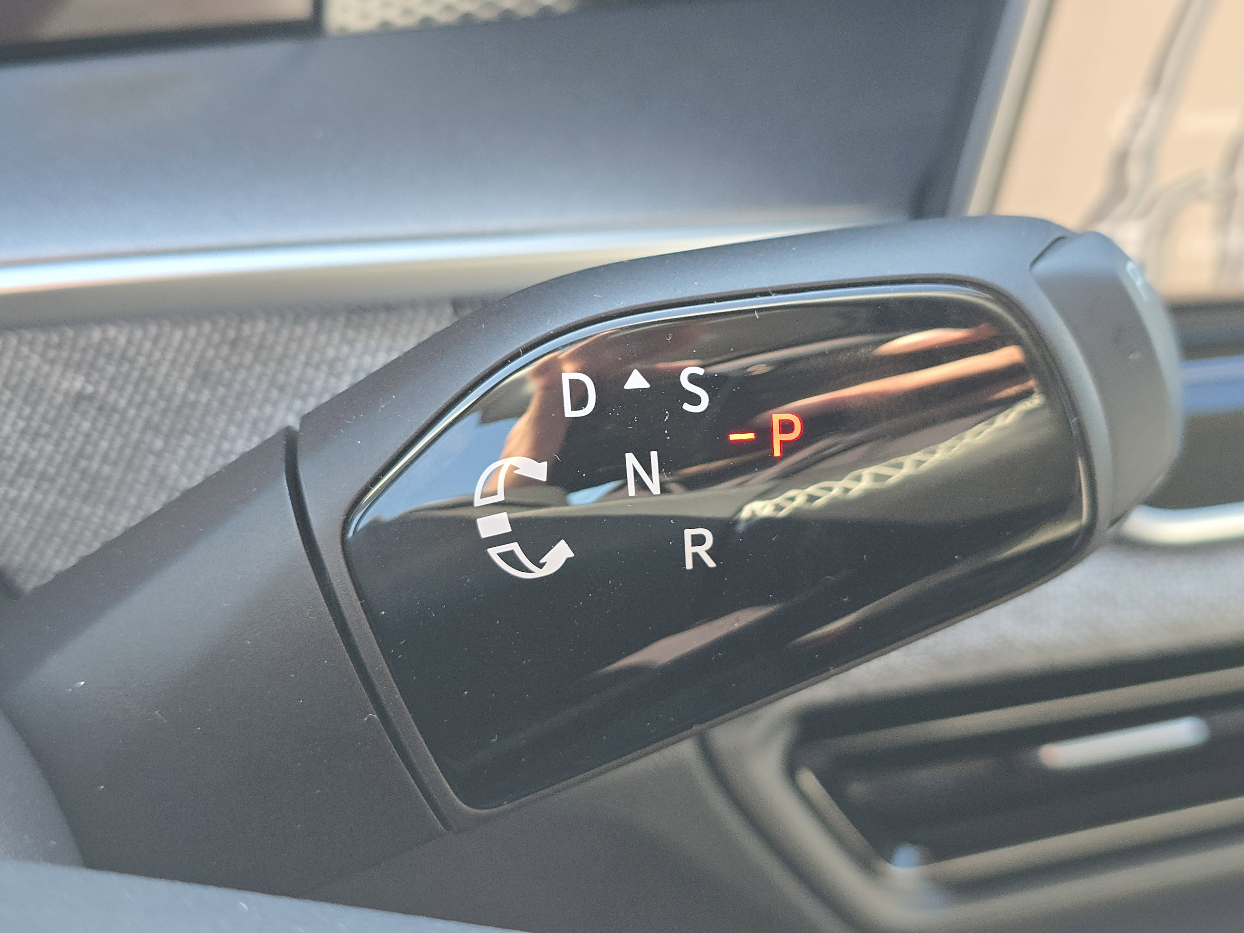 New 2026 Volkswagen Tiguan S image 24