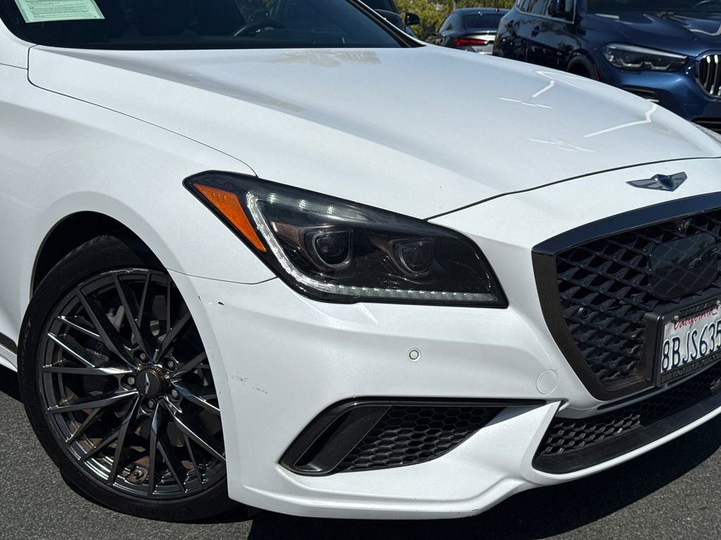 Used 2018 Genesis G80 3.3T Sport RWD image 6