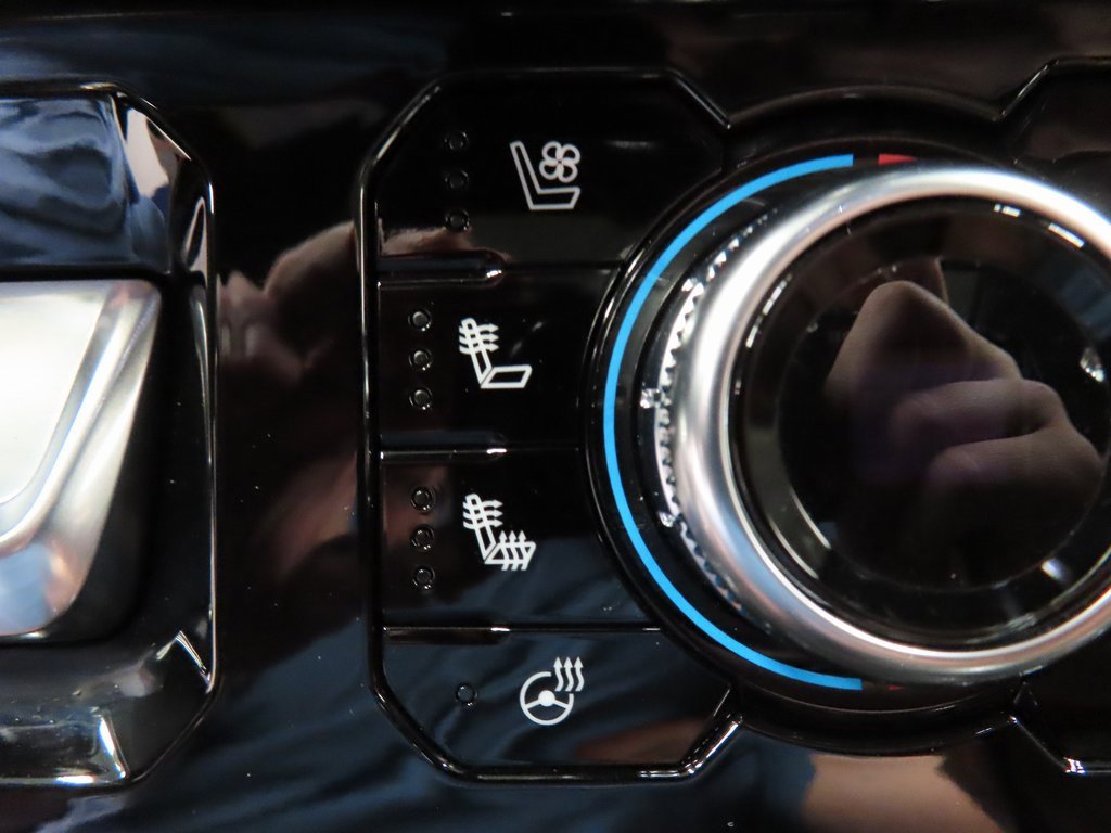 Used 2025 GMC Sierra 1500 Denali Ultimate image 68