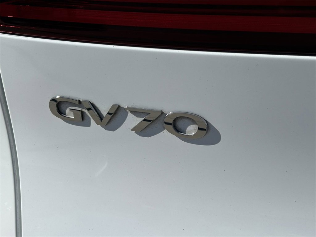 Used 2022 Genesis GV70 3.5T Sport w/ Sport Prestige Package image 13