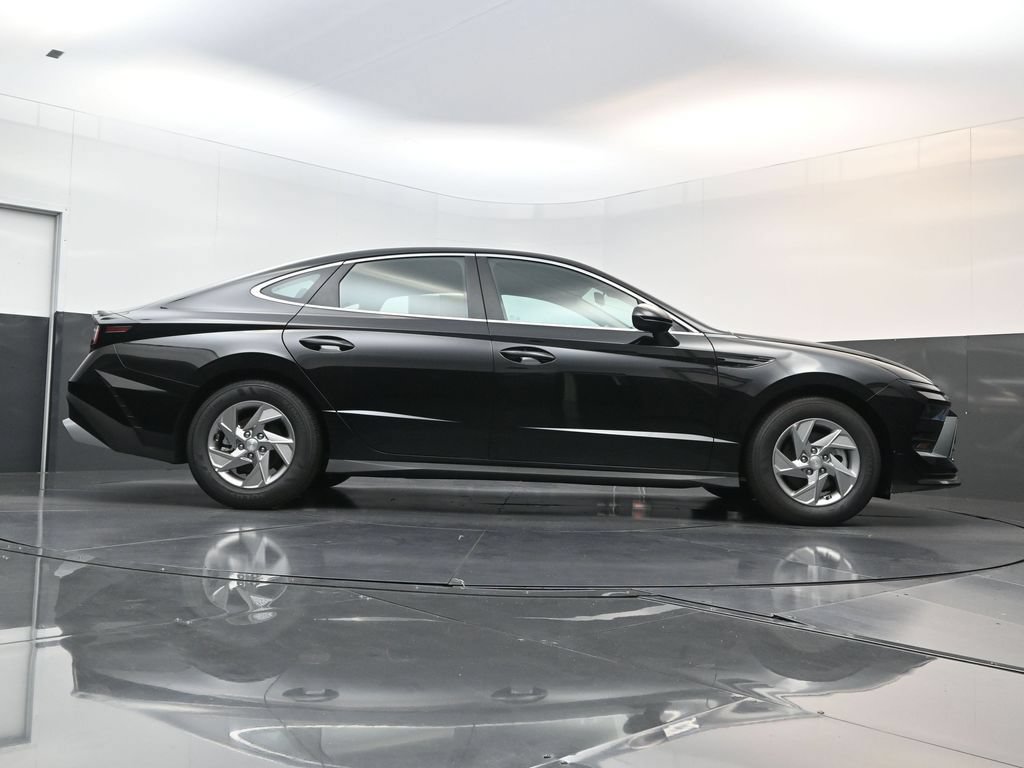Certified 2026 Hyundai Sonata SE FWD image 23