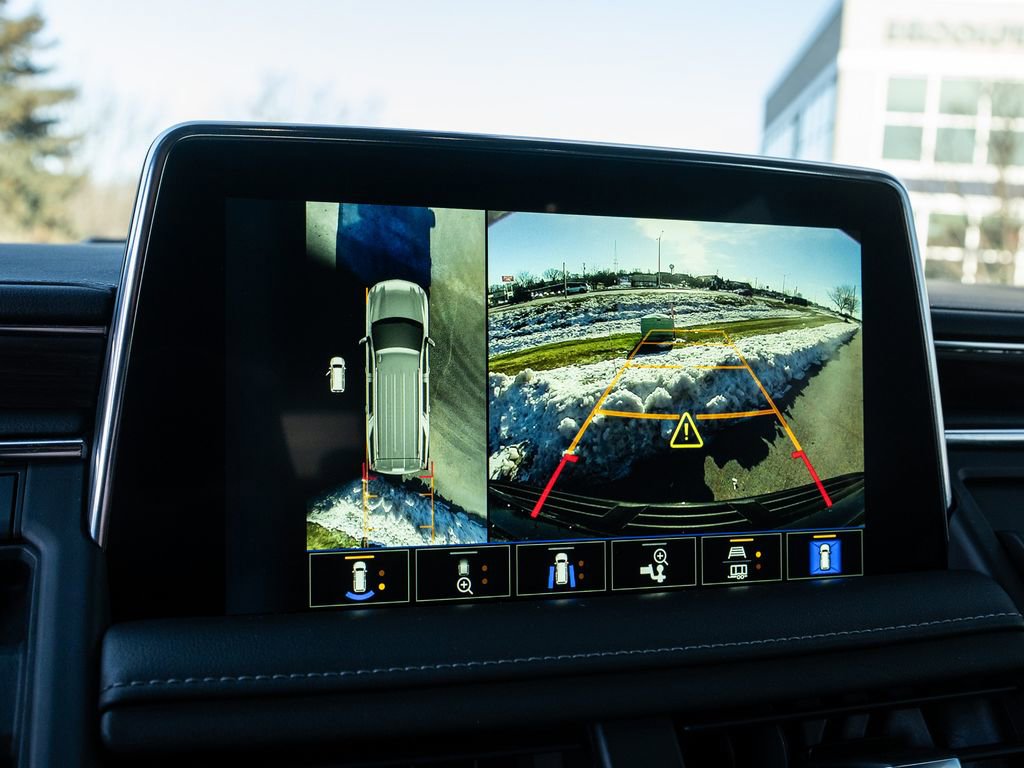 Used 2022 Chevrolet Tahoe Z71 w/ Luxury Package image 42