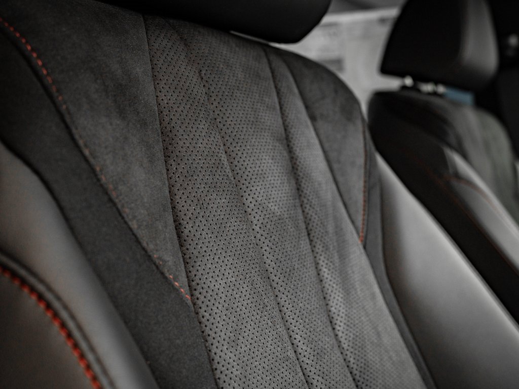 Certified 2025 Acura ADX A-Spec image 26