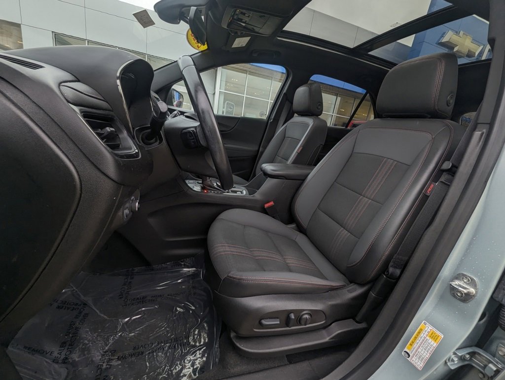 Used 2022 Chevrolet Equinox RS image 22