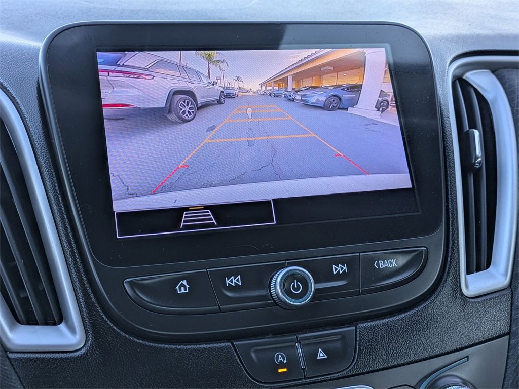 Used 2023 Chevrolet Malibu LT image 18
