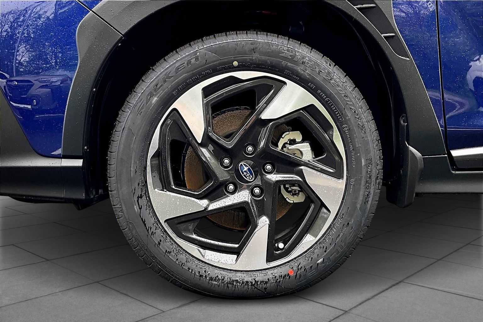 Used 2025 Subaru Crosstrek 2.5i Limited AWD/4WD image 11