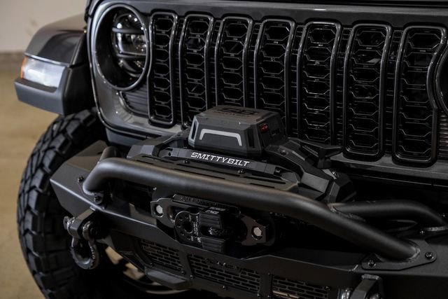 Used 2025 Jeep Gladiator Sport image 21