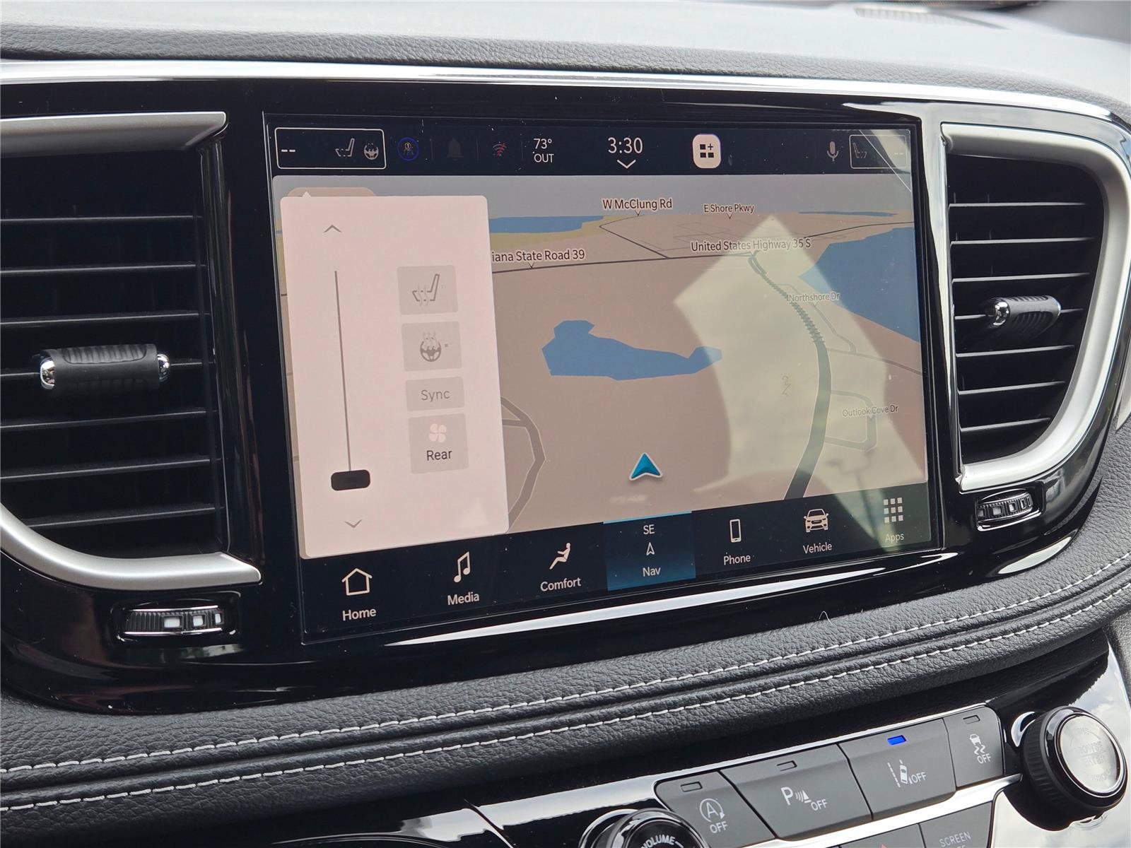 New 2027 Chrysler Pacifica Select FWD image 30