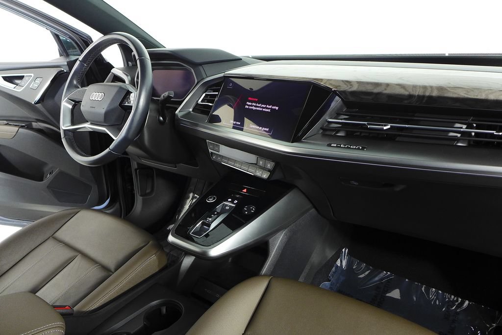 Used 2023 Audi Q4 e-tron Premium w/ Convenience Package RWD image 13