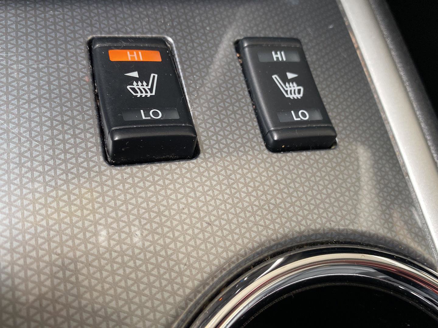 Used 2019 Nissan Pathfinder SL image 32
