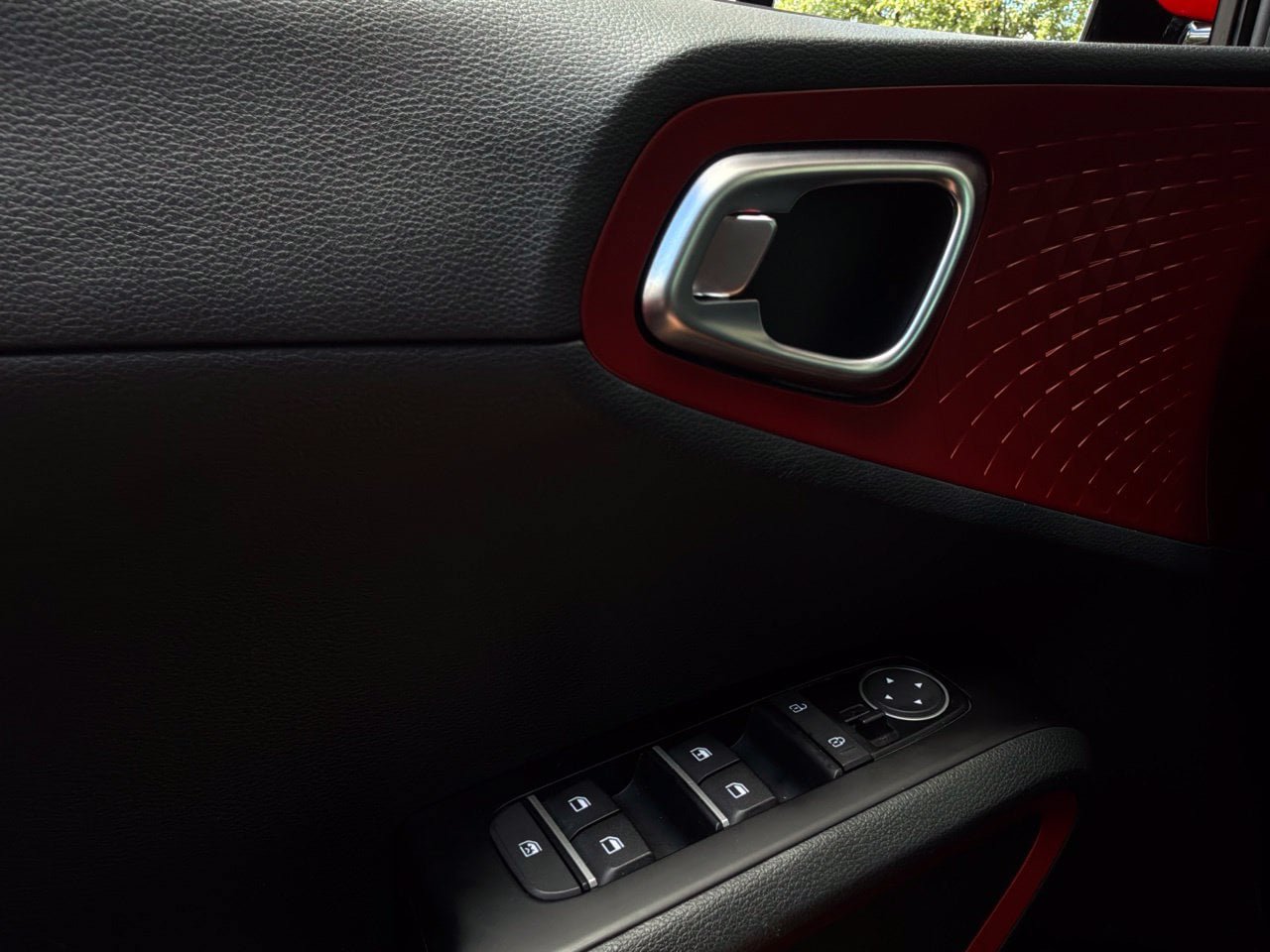 Used 2024 Kia Soul GT-Line FWD image 24